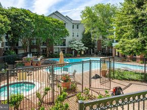 1530 Spring Gate Drive 9308, Mclean VA 22102