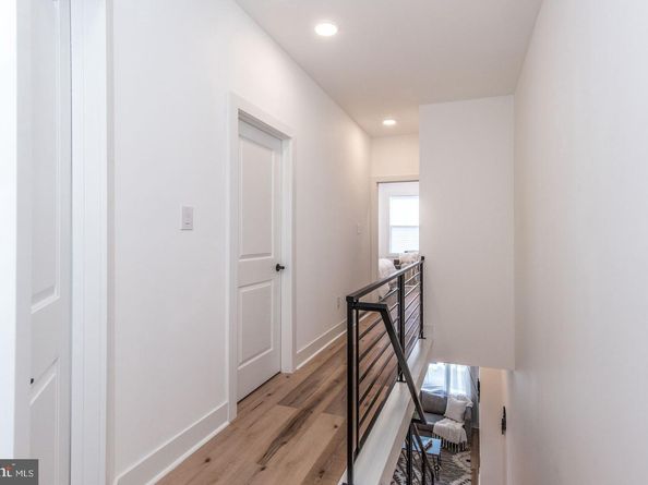 5521 Media, Philadelphia PA 19139