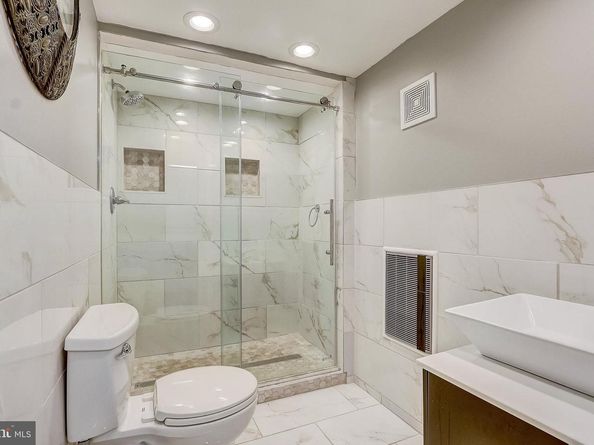 1351 Kimberly Drive, Philadelphia PA 19151