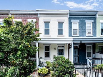 315 16TH Street SE
