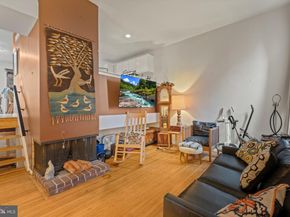 32 University Mews, Philadelphia PA 19104
