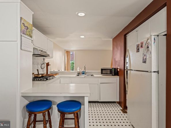32 University Mews, Philadelphia PA 19104