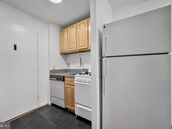 950 25TH Street NW 811N, Washington DC 20037
