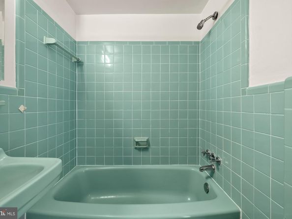 4390 Lorcom Lane 503, Arlington VA 22207