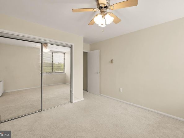 4390 Lorcom Lane 503, Arlington VA 22207