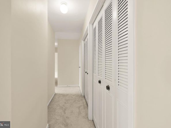 4390 Lorcom Lane 503, Arlington VA 22207