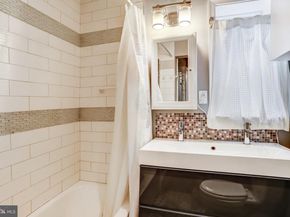 4627 12TH Street NE, Washington DC 20017