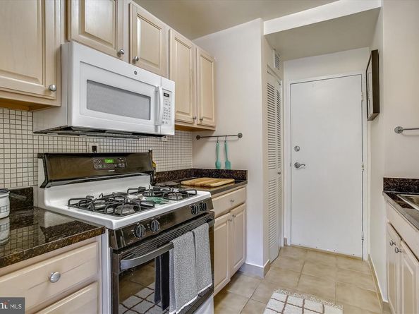 3900 Tunlaw Road NW 118, Washington DC 20007