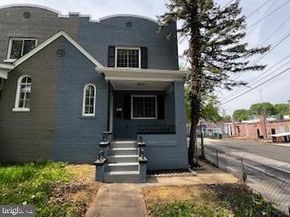 13 53rd Place SE, Washington DC 20019
