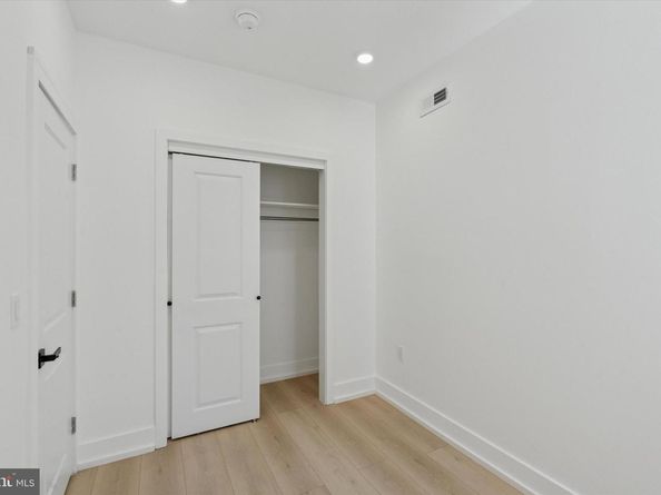 1910 E Atlantic Street, Philadelphia PA 19134