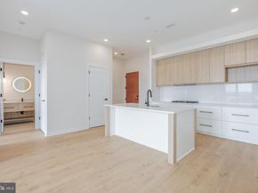 255 W. Falls Station Boulevard PH5, Falls Church VA 22046