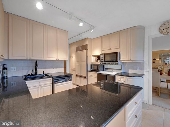 1001 City Avenue E622, Wynnewood PA 19096
