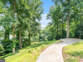 1175 Crest Lane, Mclean VA 22101