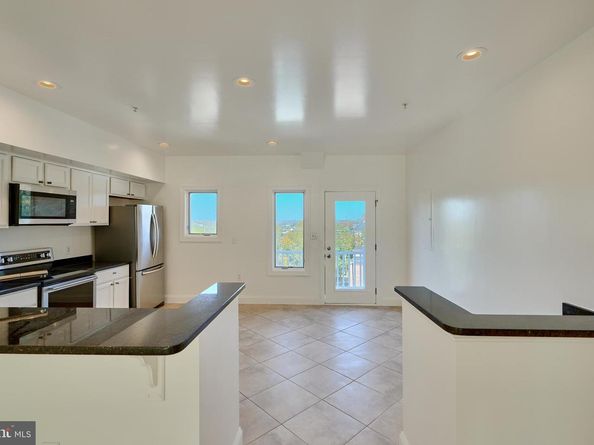 1352 Talbert Court SE 14A, Washington DC 20020