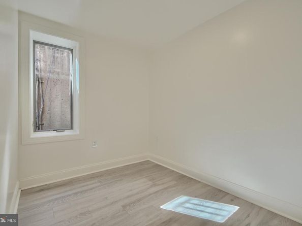 1352 Talbert Court SE 14A, Washington DC 20020