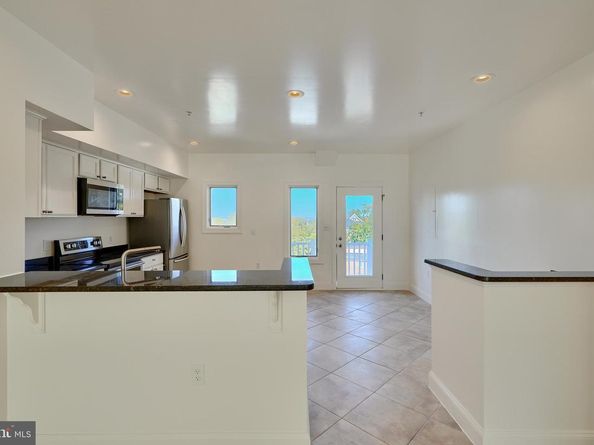 1352 Talbert Court SE 14A, Washington DC 20020