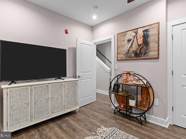1506 N 7TH Street 1, Philadelphia PA 19122