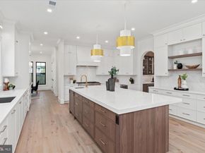 4911 37TH Street N, Arlington VA 22207