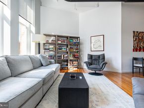 1027 Arch Street 404, Philadelphia PA 19107