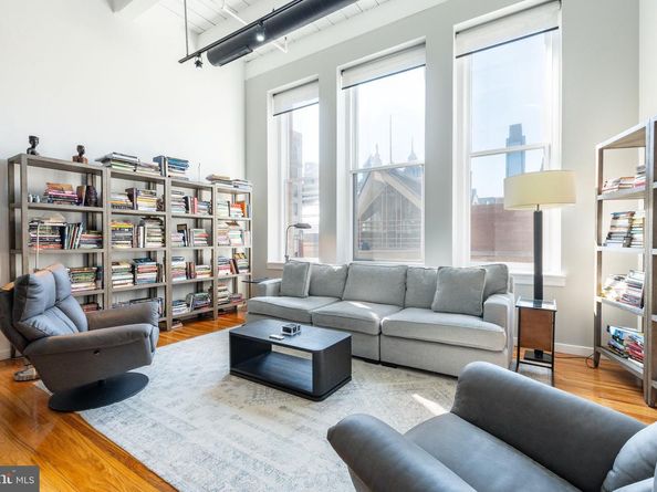 1027 Arch Street 404, Philadelphia PA 19107