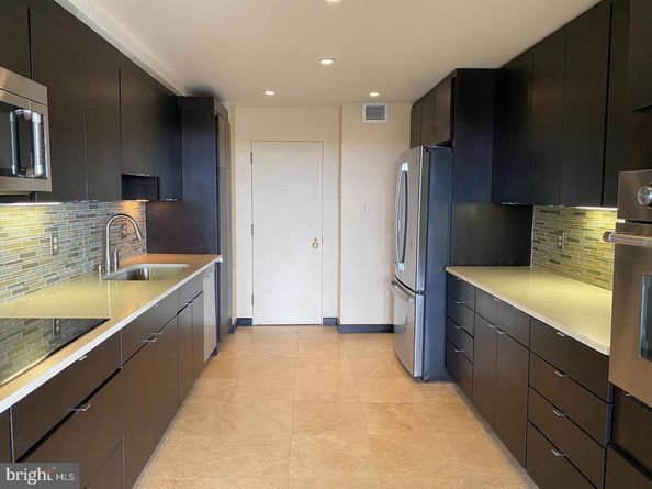 4200 NW Massachusetts Avenue NW 615, Washington DC 20016