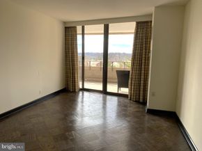 4200 NW Massachusetts Avenue NW 615, Washington DC 20016