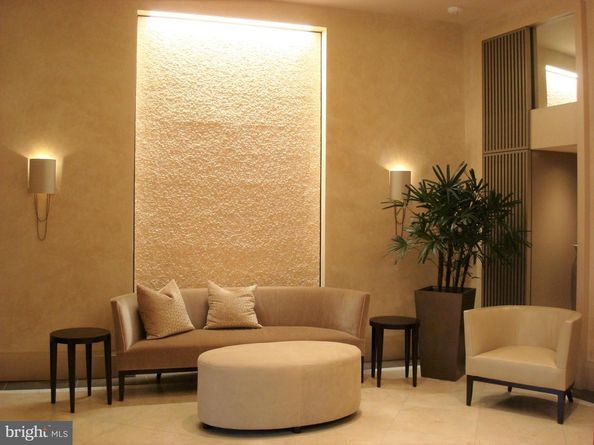 4200 NW Massachusetts Avenue NW 615, Washington DC 20016