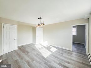 1100 E Barringer Street, Philadelphia PA 19119