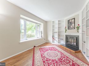 11 Chateau Circle, Chesterbrook PA 19087