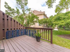 11 Chateau Circle, Chesterbrook PA 19087