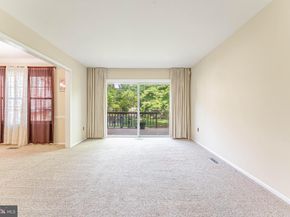 11 Chateau Circle, Chesterbrook PA 19087