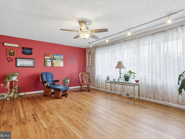 2742 Mower Street, Philadelphia PA 19152