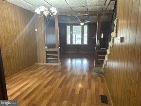 1110 E 11TH Street, Crum Lynne PA 19022
