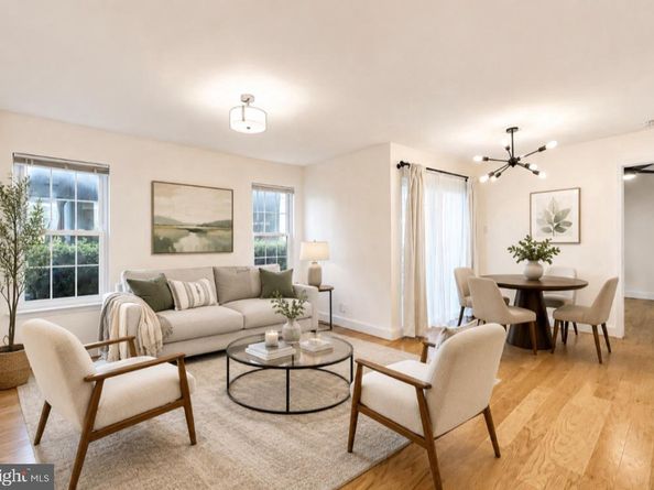 3308 Wyndham Circle 124, Alexandria VA 22302