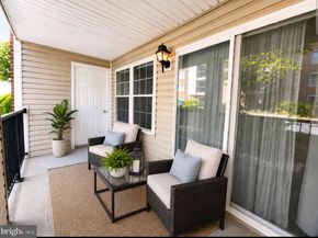 3308 Wyndham Circle 124, Alexandria VA 22302