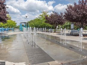 701 Swann Avenue 504, Alexandria VA 22301