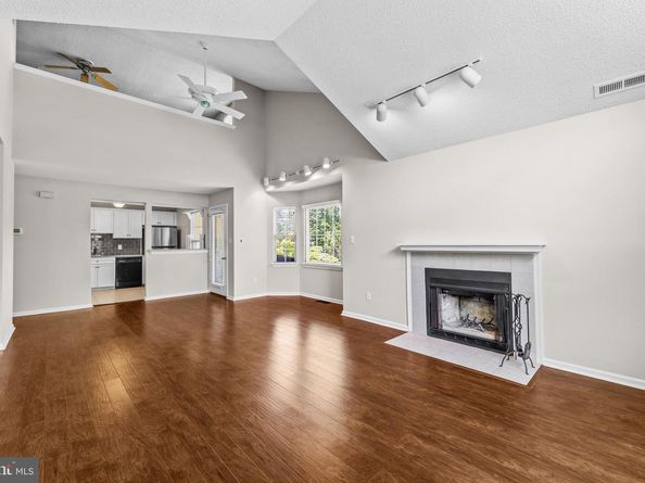 3204 Danbury Court 194, Yardley PA 19067