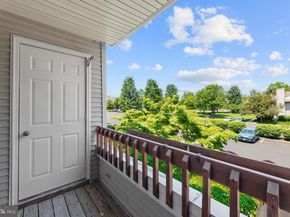 3204 Danbury Court 194, Yardley PA 19067