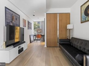 925 H Street NW 405, Washington DC 20001