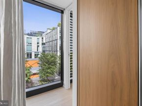 925 H Street NW 405, Washington DC 20001