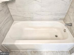 4587 Logsdon Drive 31, Annandale VA 22003