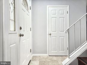 4587 Logsdon Drive 31, Annandale VA 22003