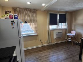 7254 Calvert Street, Philadelphia PA 19149