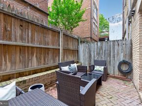 216 3rd Street NE 28, Washington DC 20002