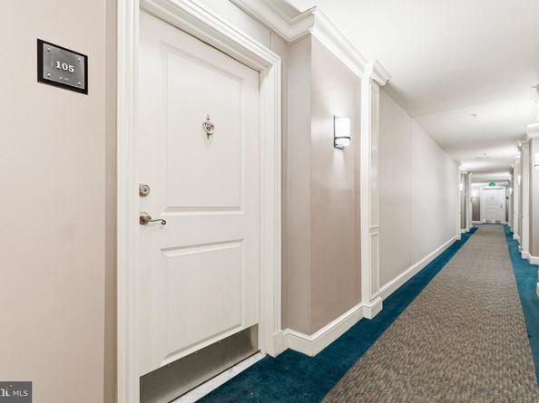 2665 Prosperity Avenue 105, Fairfax VA 22031