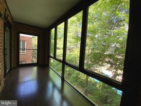 1823 N Uhle Street 1, Arlington VA 22201