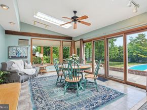 5986 Washington Lane, Bensalem PA 19020