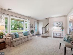 5986 Washington Lane, Bensalem PA 19020