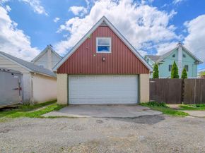 627 W Gardner Avenue, Glenolden PA 19036