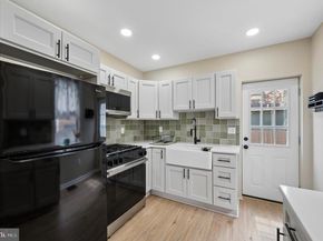 1584 E Hewson Street, Philadelphia PA 19125